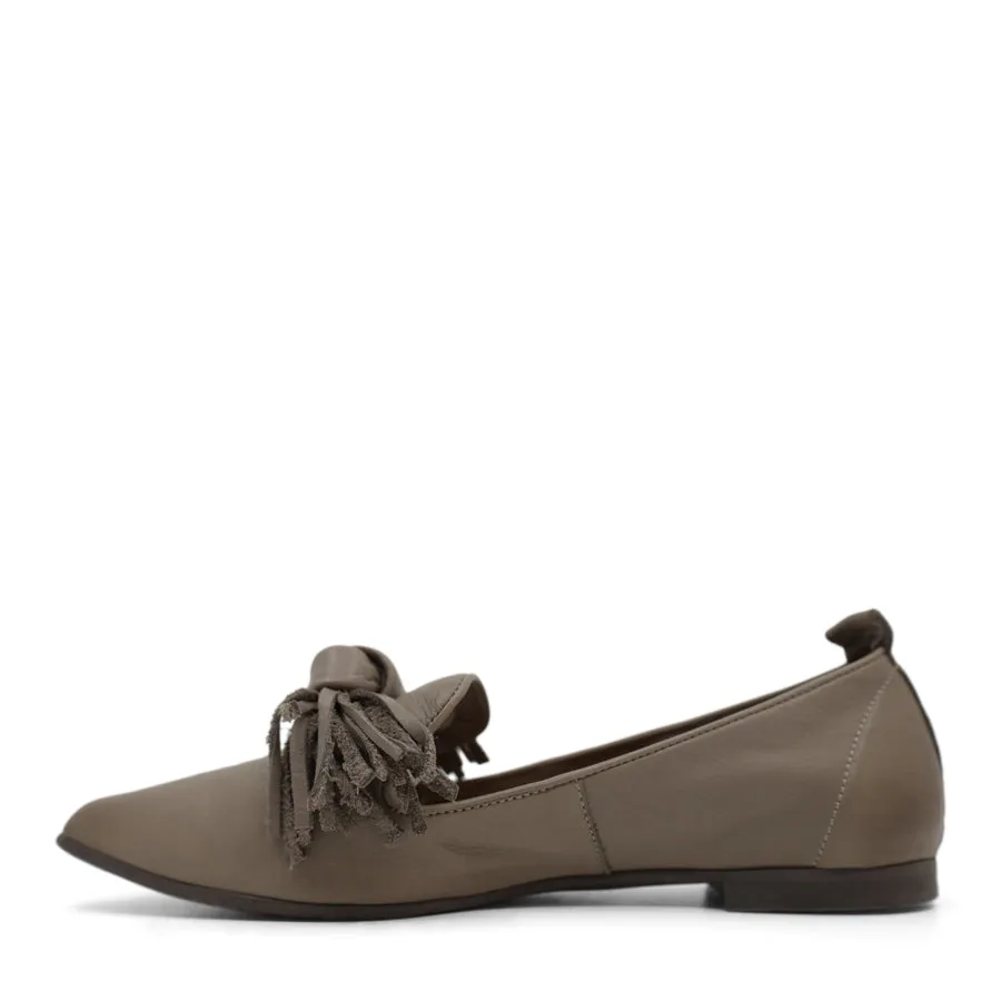 BUENO BESTIE FLAT SHOES