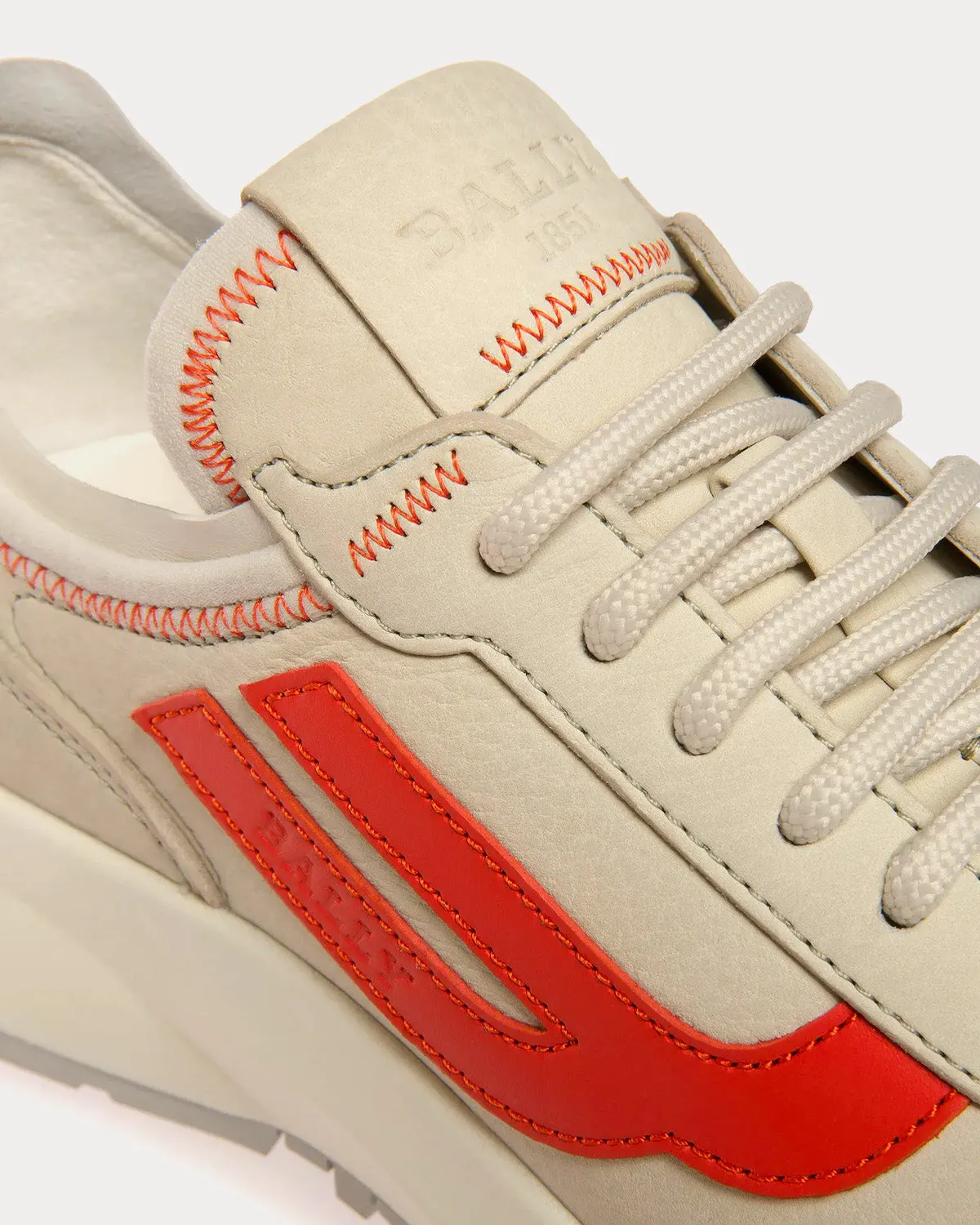 Darys Leather Dusty White / Orange Low Top Sneakers