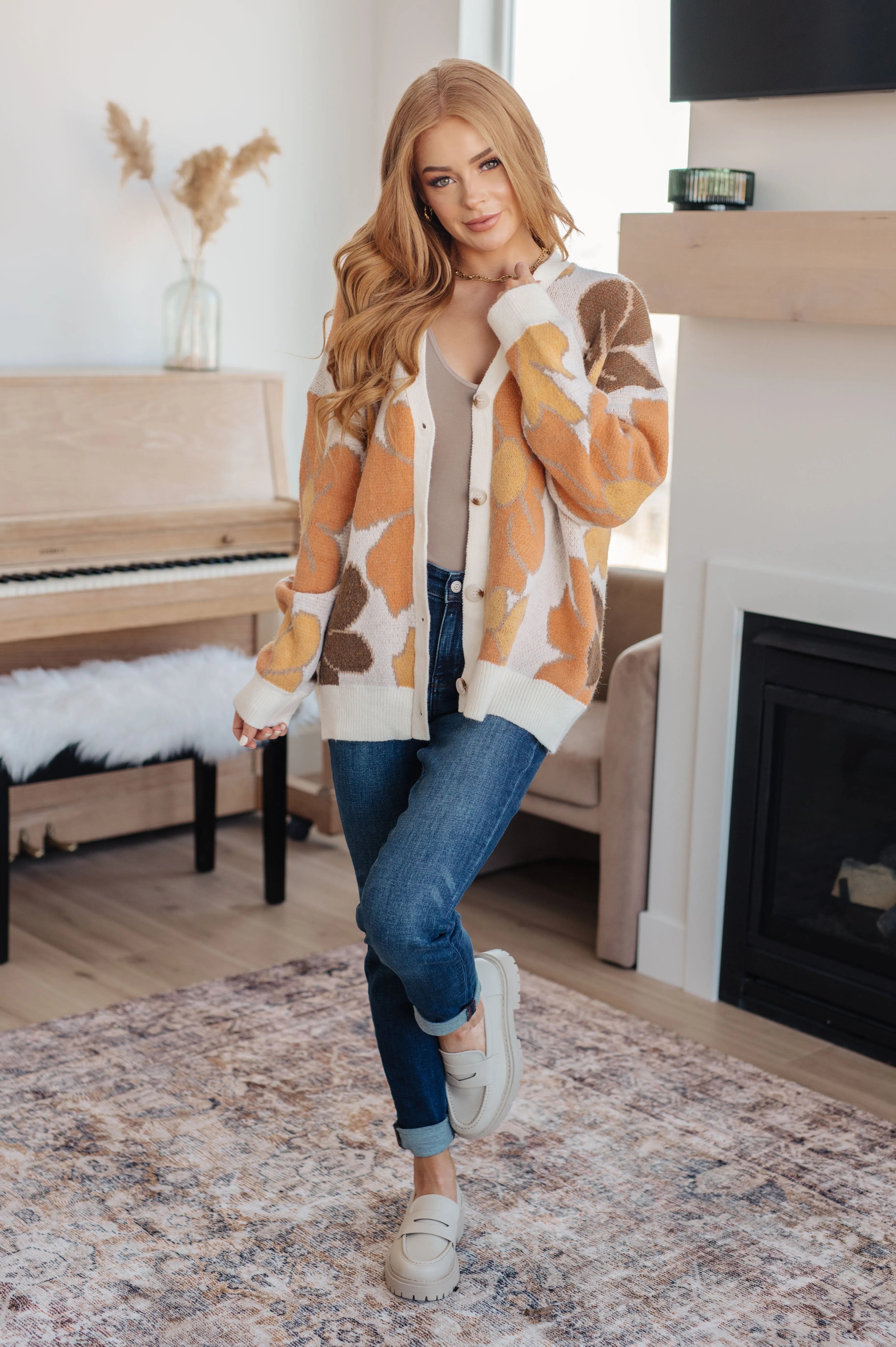 Exquisitely Mod Floral Cardigan (Online Exclusive)