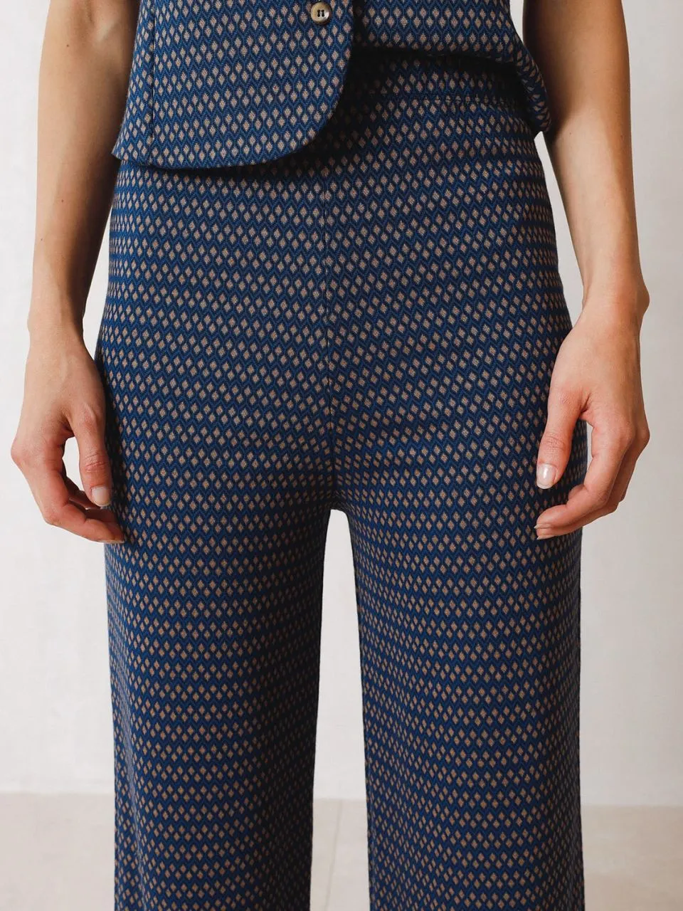 Indi & Cold James knitted jacquard trouser Azul