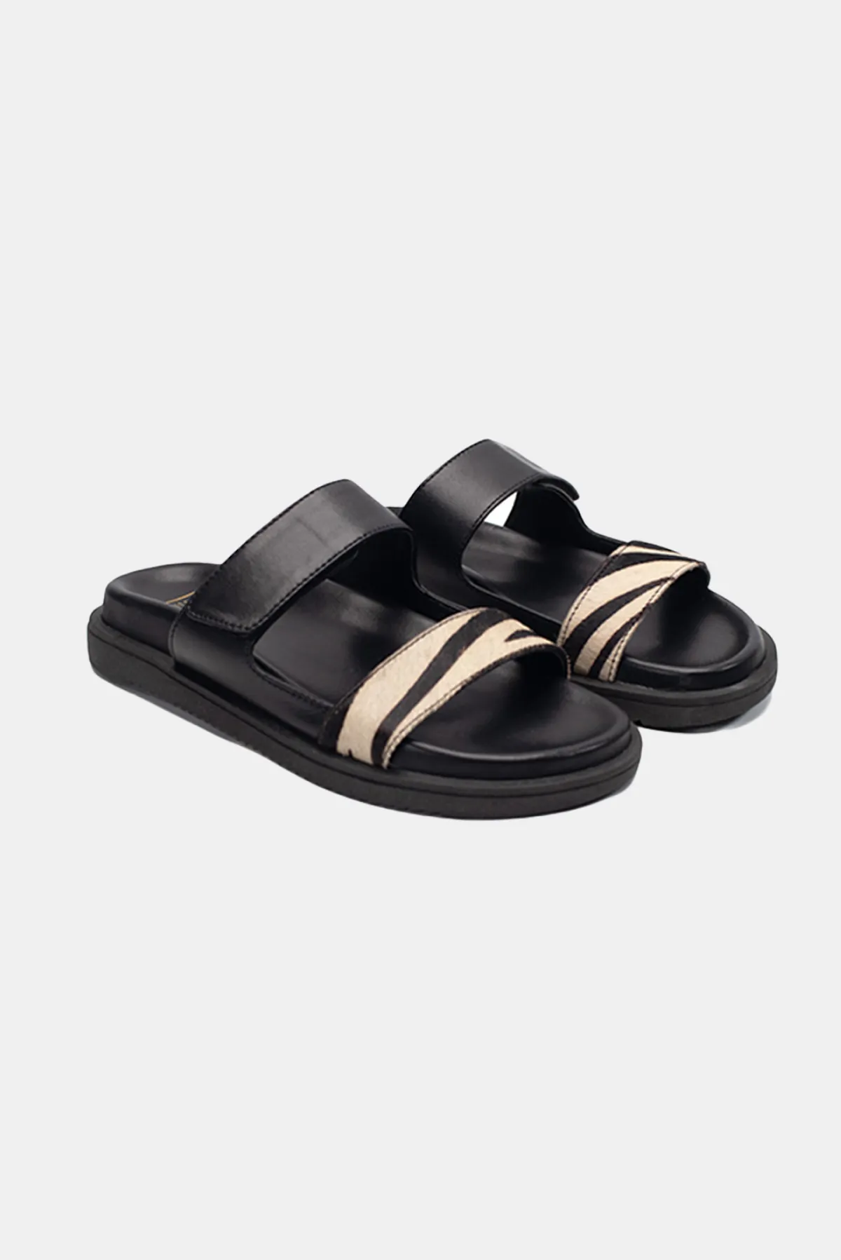 Polly Flats - Black   White