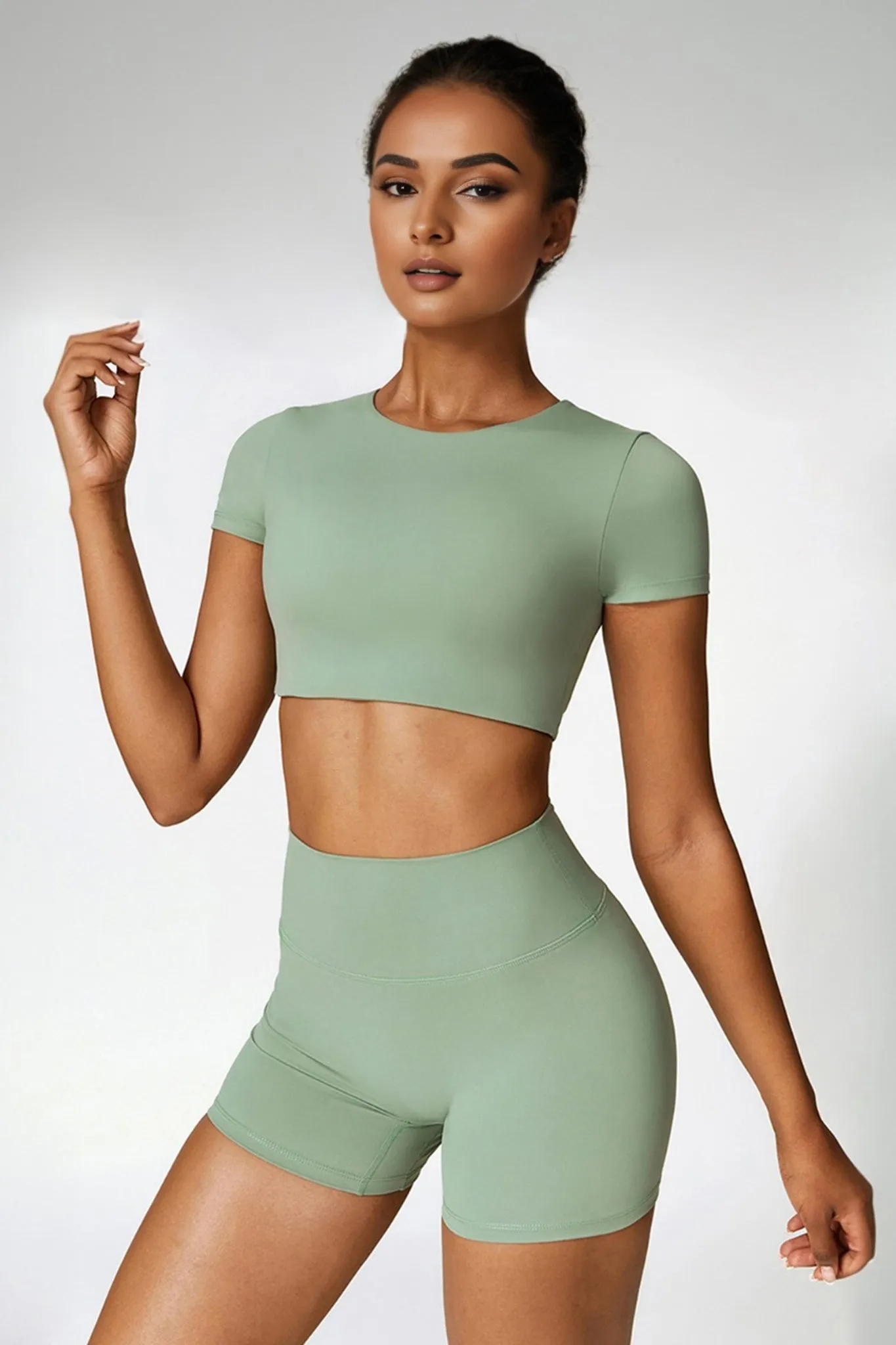 Power Move Crop Tee - Sage Green